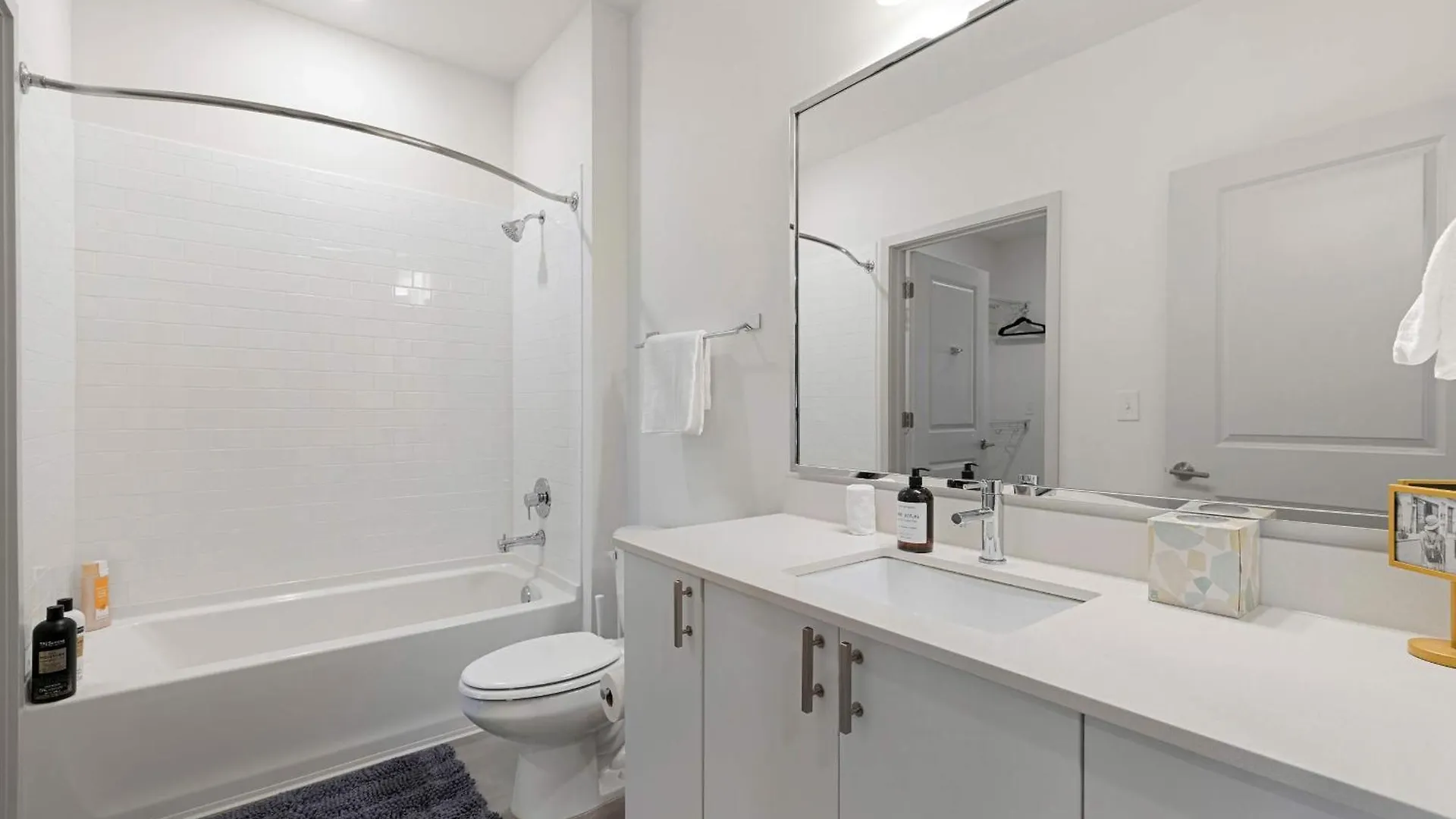 Two Stylish Nulu Cozysuites Louisville 0*,  United States